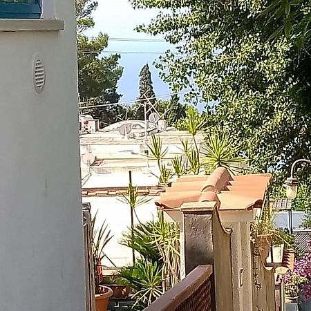 Hotel Nuida Casa Vacanze Capri Exterior foto